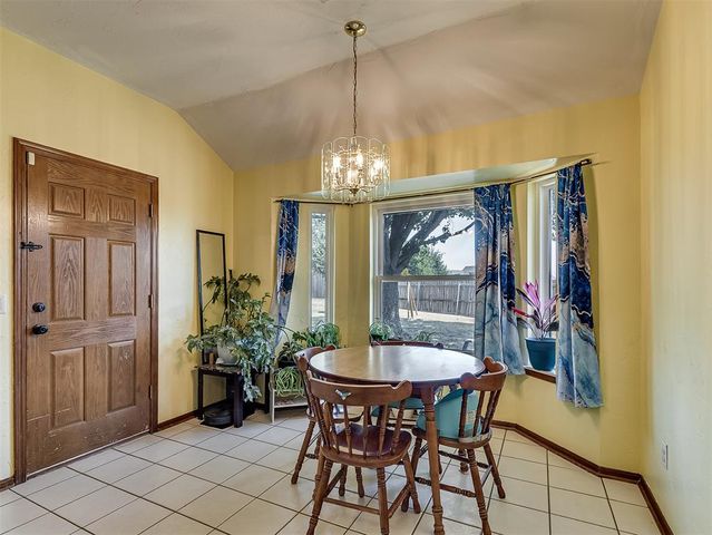 2137 NE 13th Street, Moore, OK 73160