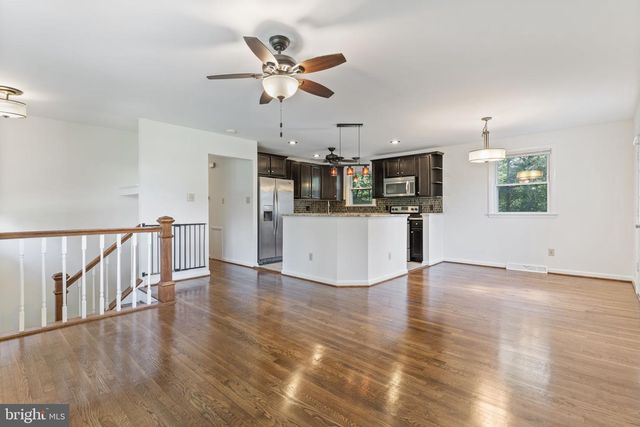 3754 GARDINER RD, Waldorf, MD 20601