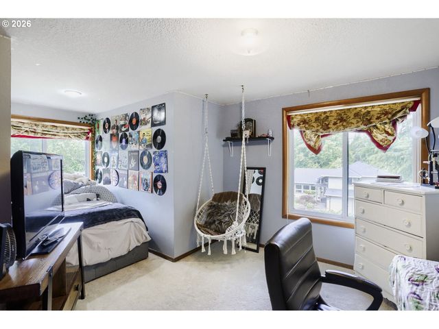 6910 Sw POTOMAC St, Tualatin, OR 97062
