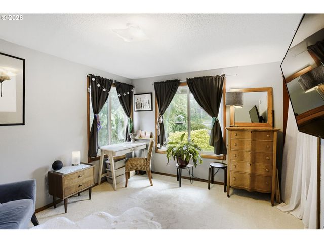 6910 Sw POTOMAC St, Tualatin, OR 97062