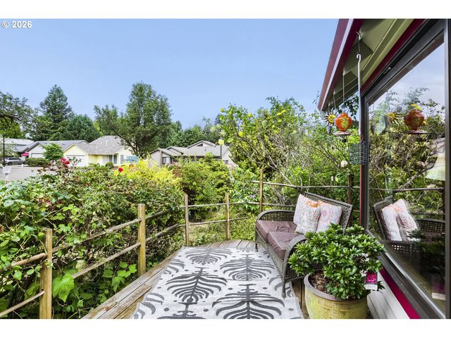 6910 Sw POTOMAC St, Tualatin, OR 97062