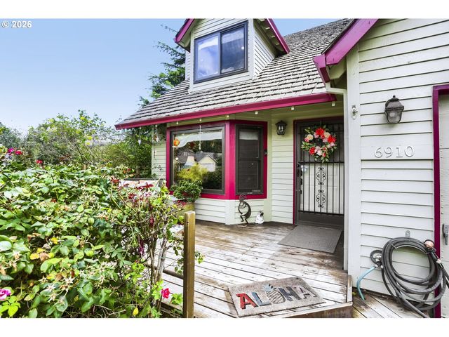 6910 Sw POTOMAC St, Tualatin, OR 97062