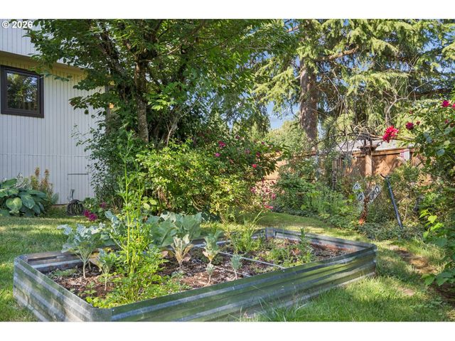 6910 Sw POTOMAC St, Tualatin, OR 97062