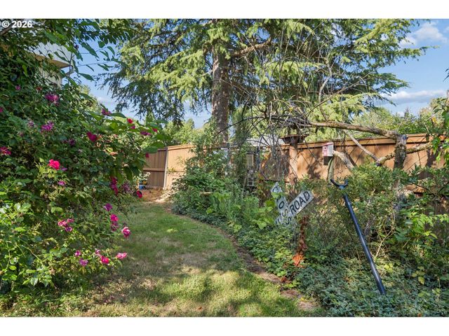 6910 Sw POTOMAC St, Tualatin, OR 97062