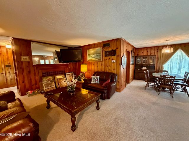 1825 Hollis Avenue, North Augusta, SC 29841