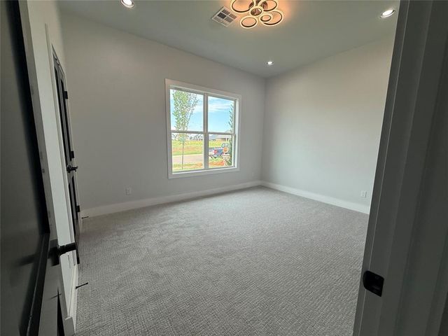 14537 Astor Lane, Yukon, OK 73099