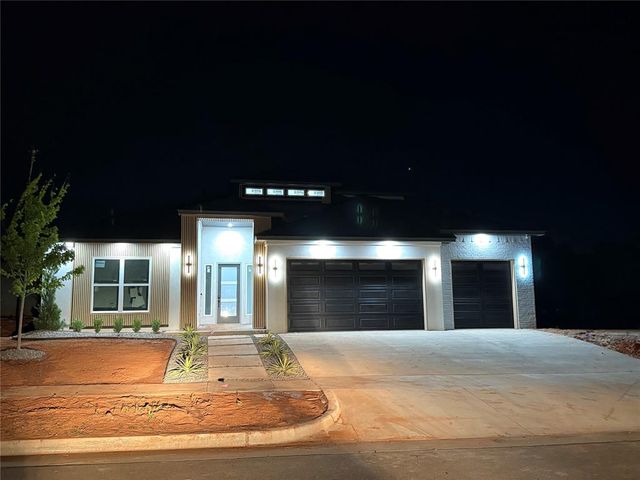 14537 Astor Lane, Yukon, OK 73099