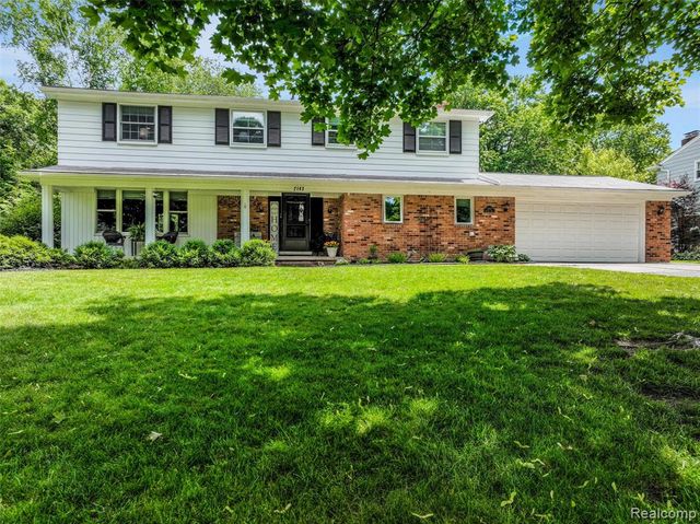 2143 Avoncrest Drive, Rochester Hills, MI 48309