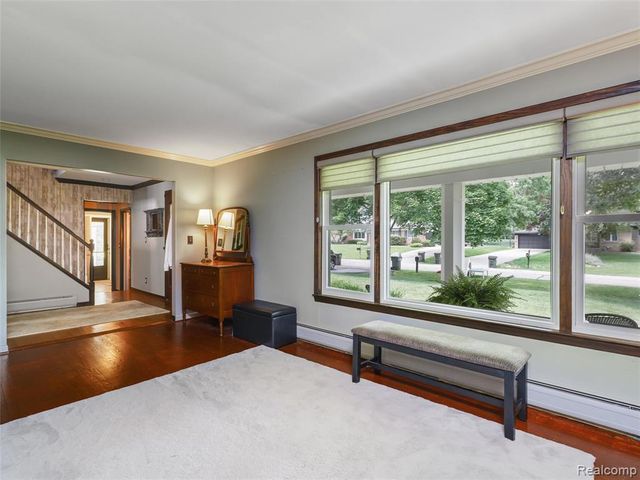 2143 Avoncrest Drive, Rochester Hills, MI 48309