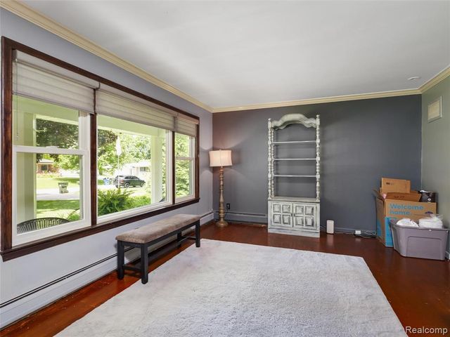 2143 Avoncrest Drive, Rochester Hills, MI 48309
