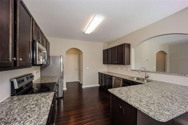 110 Seabreeze Court, Newnan, GA 30265