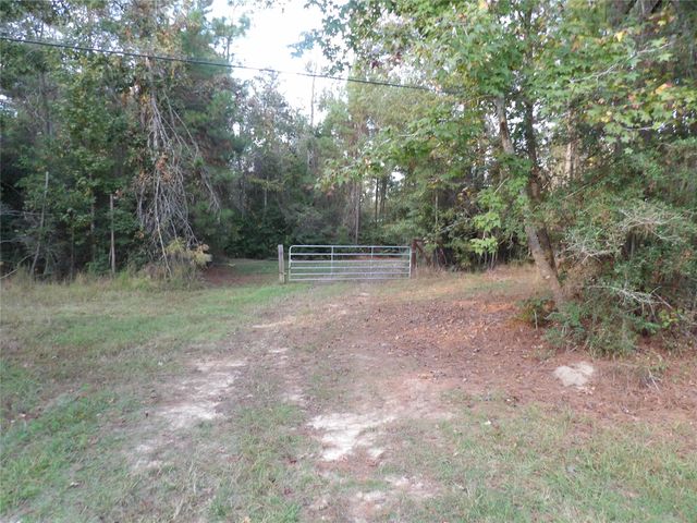 OOO Fm 1013, Spurger, TX 77660