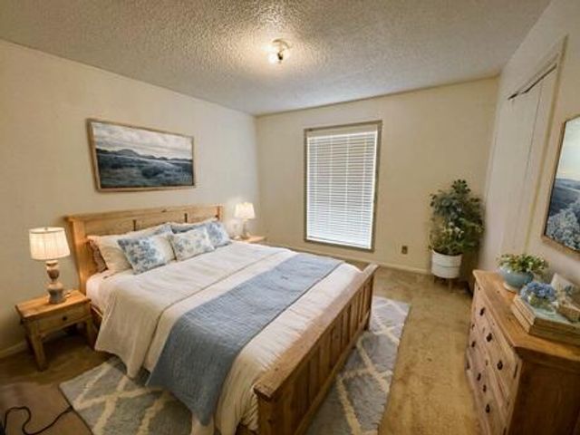 311 Lake St, New Llano, LA 71461