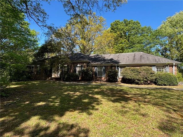 1321 New Hope Church Road, Loganville, GA 30052