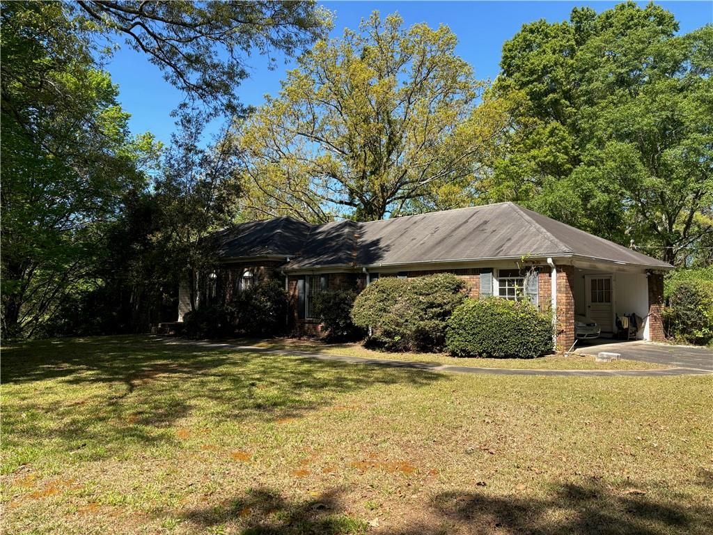 1321 New Hope Church Road, Loganville, GA 30052