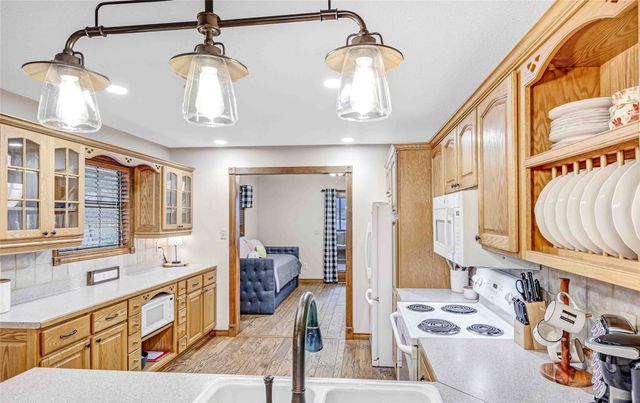143 Winding Trail, Holly Lake Ranch, TX 75765