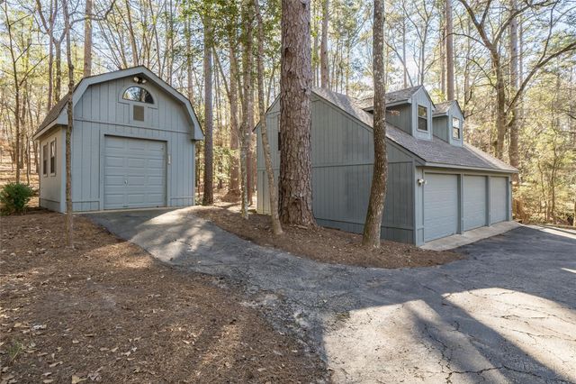 143 Winding Trail, Holly Lake Ranch, TX 75765