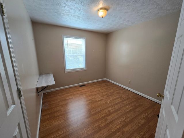 175 Waterworks Road, Winchester, KY 40391