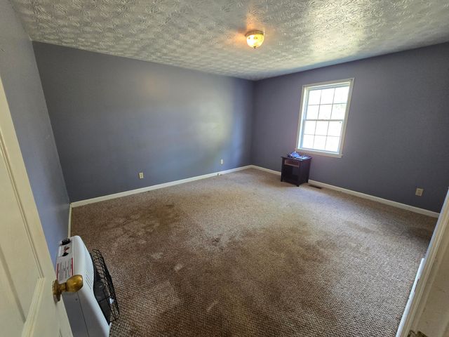 175 Waterworks Road, Winchester, KY 40391