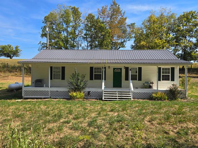 175 Waterworks Road, Winchester, KY 40391