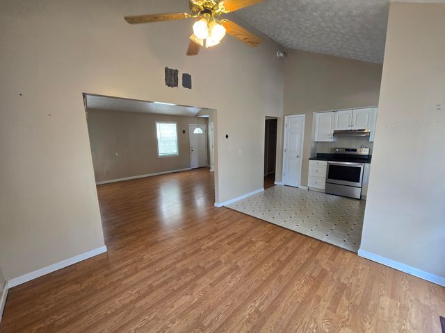 175 Waterworks Road, Winchester, KY 40391