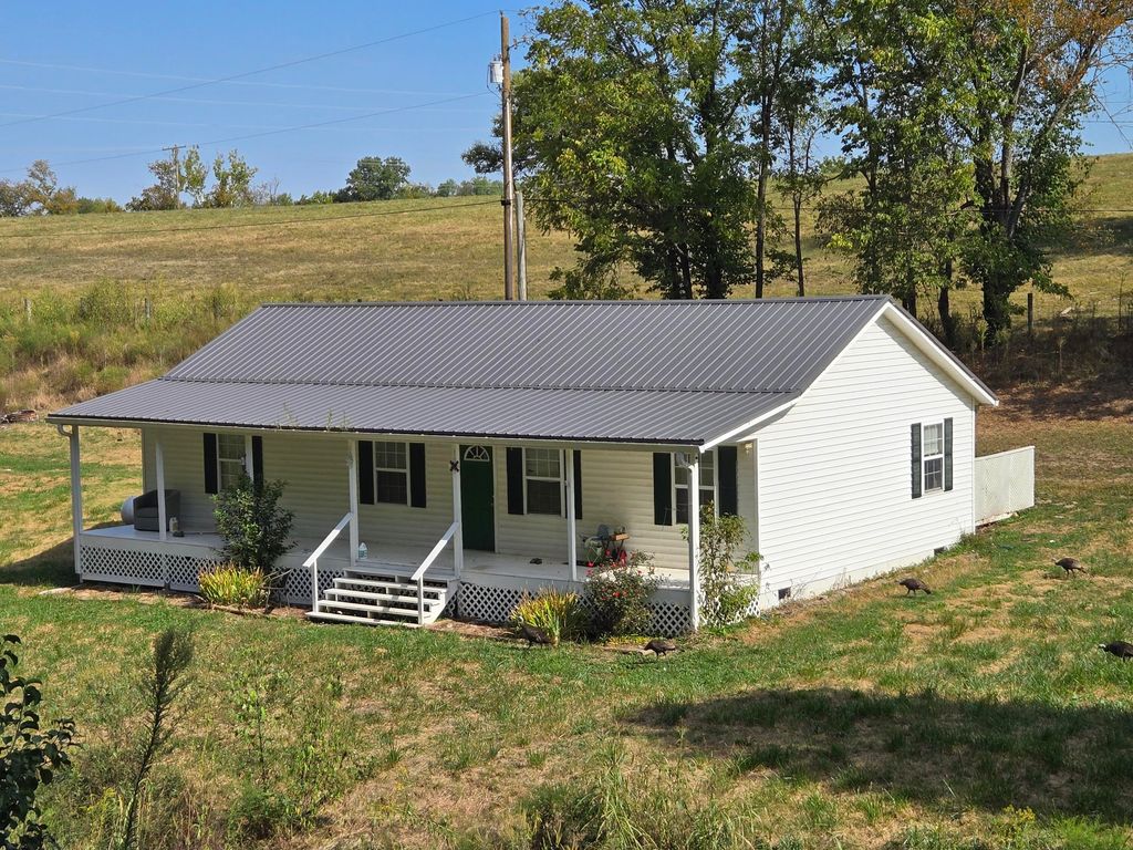 175 Waterworks Road, Winchester, KY 40391