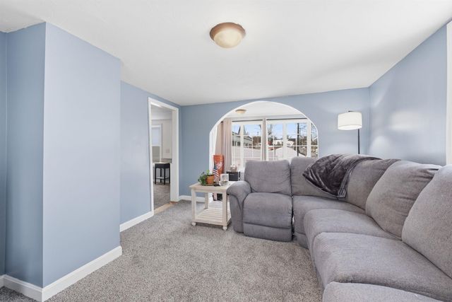 47 Carroll Street, Pittsfield, NH 03263