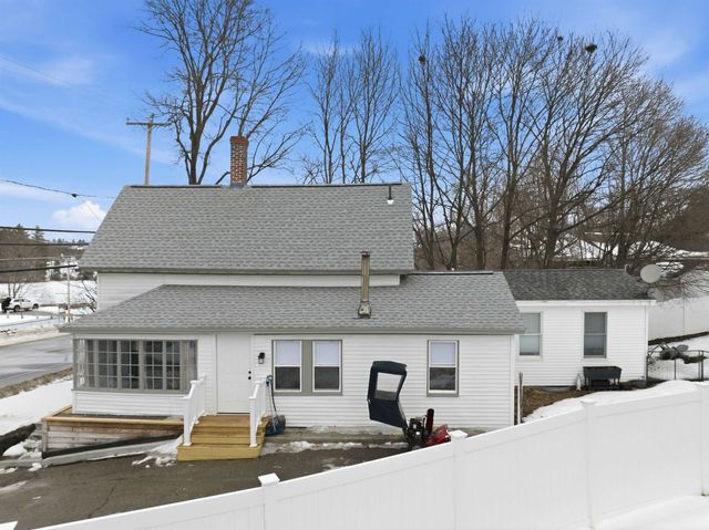 47 Carroll Street, Pittsfield, NH 03263