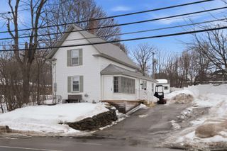 47 Carroll Street, Pittsfield, NH 03263