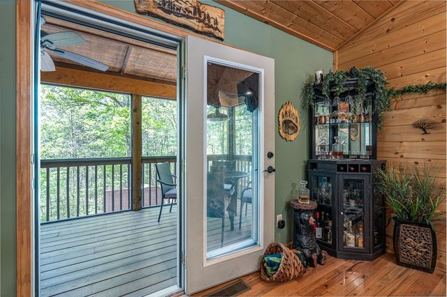 240 Amandas Way, Murphy, NC 28906