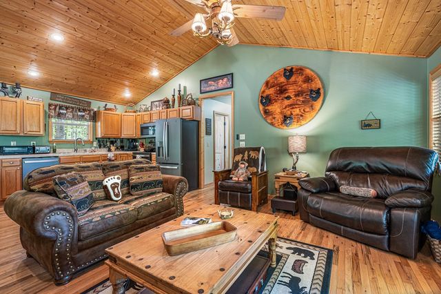 240 Amandas Way, Murphy, NC 28906