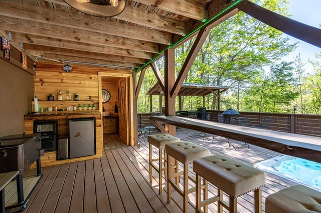 240 Amandas Way, Murphy, NC 28906
