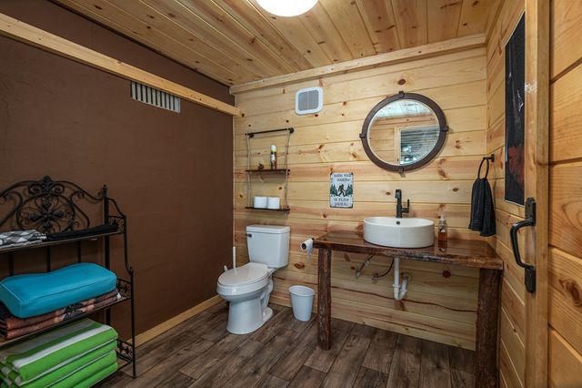 240 Amandas Way, Murphy, NC 28906