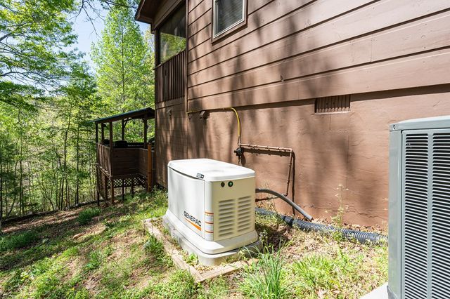240 Amandas Way, Murphy, NC 28906