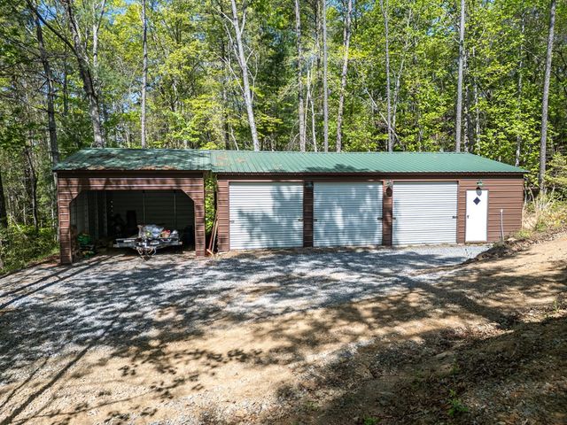 240 Amandas Way, Murphy, NC 28906