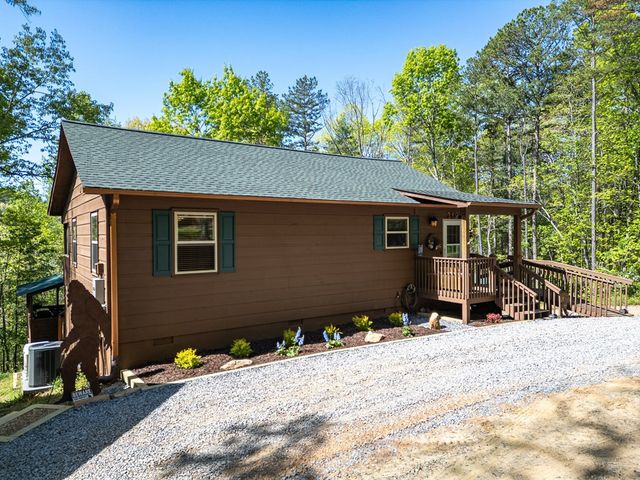240 Amandas Way, Murphy, NC 28906