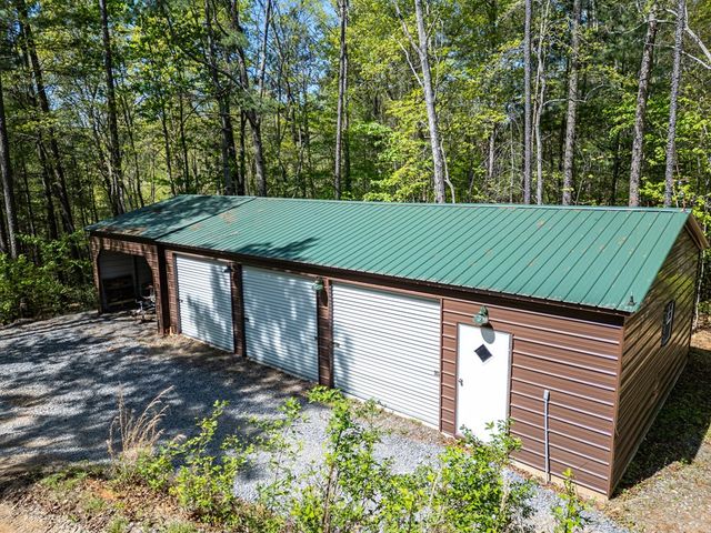 240 Amandas Way, Murphy, NC 28906