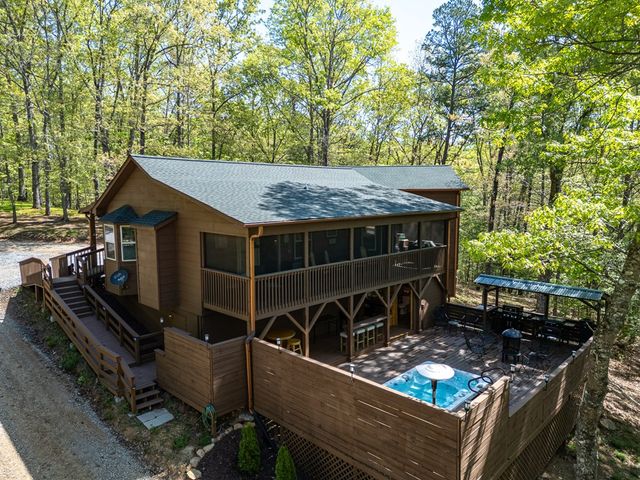 240 Amandas Way, Murphy, NC 28906