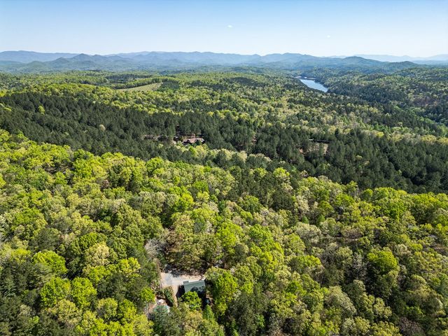 240 Amandas Way, Murphy, NC 28906