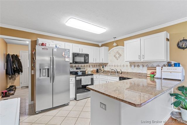 10605 W SR 56, Lexington, IN 47138