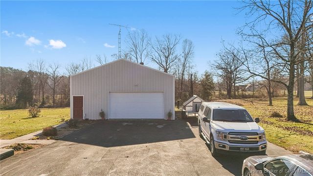 10605 W SR 56, Lexington, IN 47138