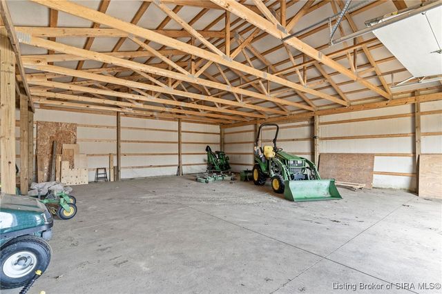 10605 W SR 56, Lexington, IN 47138