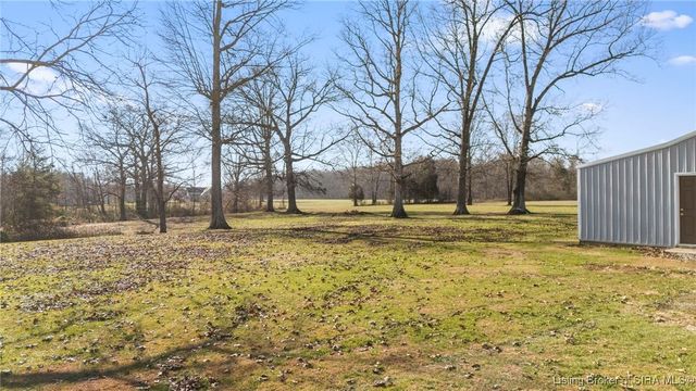 10605 W SR 56, Lexington, IN 47138
