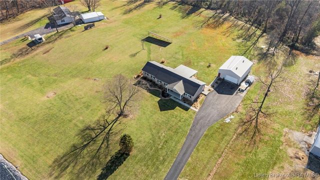 10605 W SR 56, Lexington, IN 47138