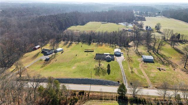 10605 W SR 56, Lexington, IN 47138