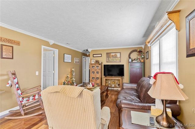 10605 W SR 56, Lexington, IN 47138