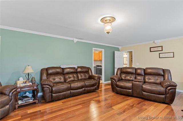 10605 W SR 56, Lexington, IN 47138