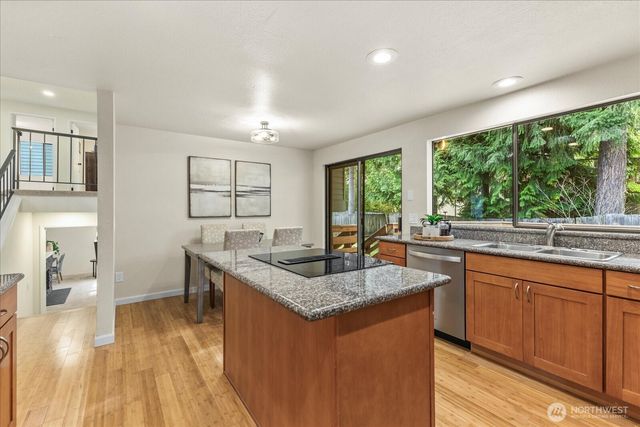 14715 NE 61st Court, Redmond, WA 98052