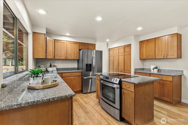 14715 NE 61st Court, Redmond, WA 98052