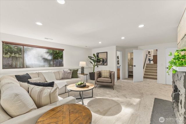 14715 NE 61st Court, Redmond, WA 98052